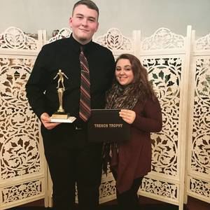 Meet your Posher, Kelly